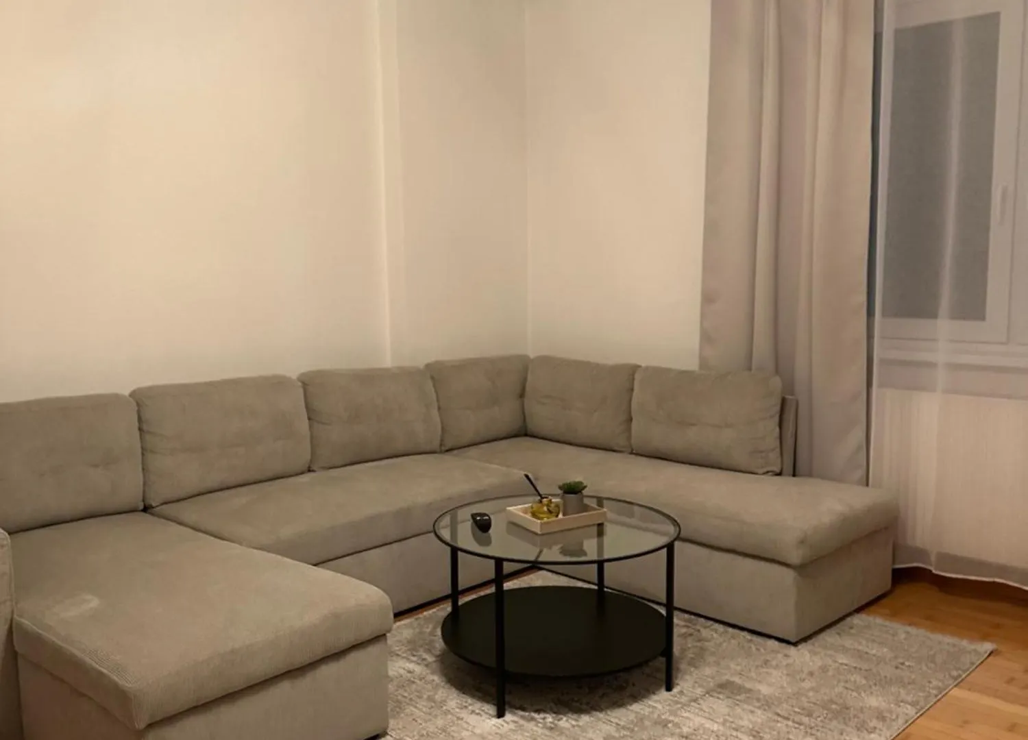 Cozy 2-Bedroom Retreat Near Subway And City Center Apartment Vienna